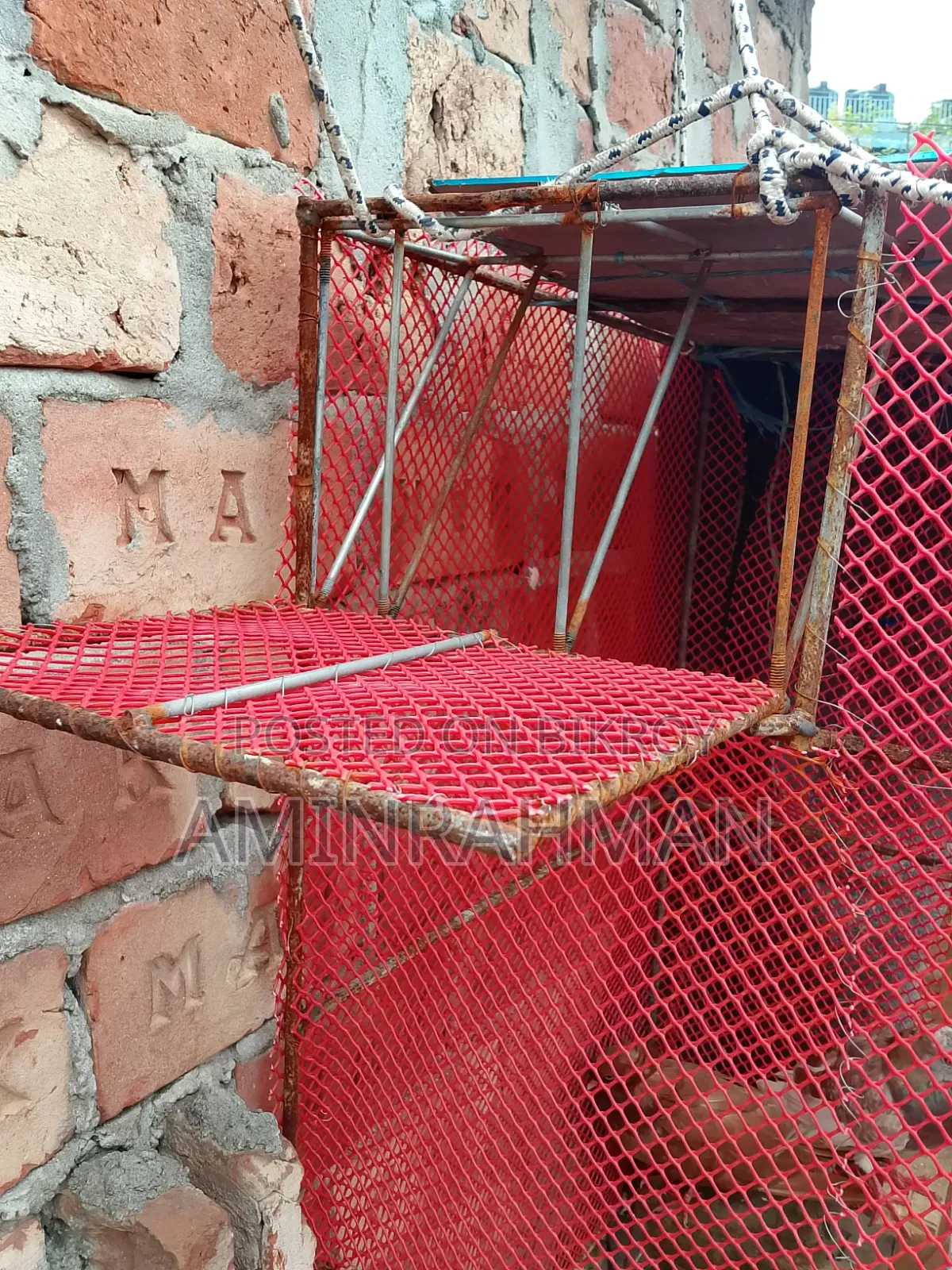খাঁচা বিক্রি