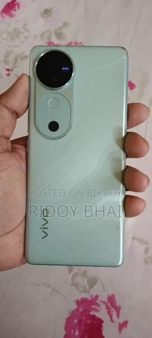 ভিভো ভি৪০ ১২৮ জিবি ব্লু