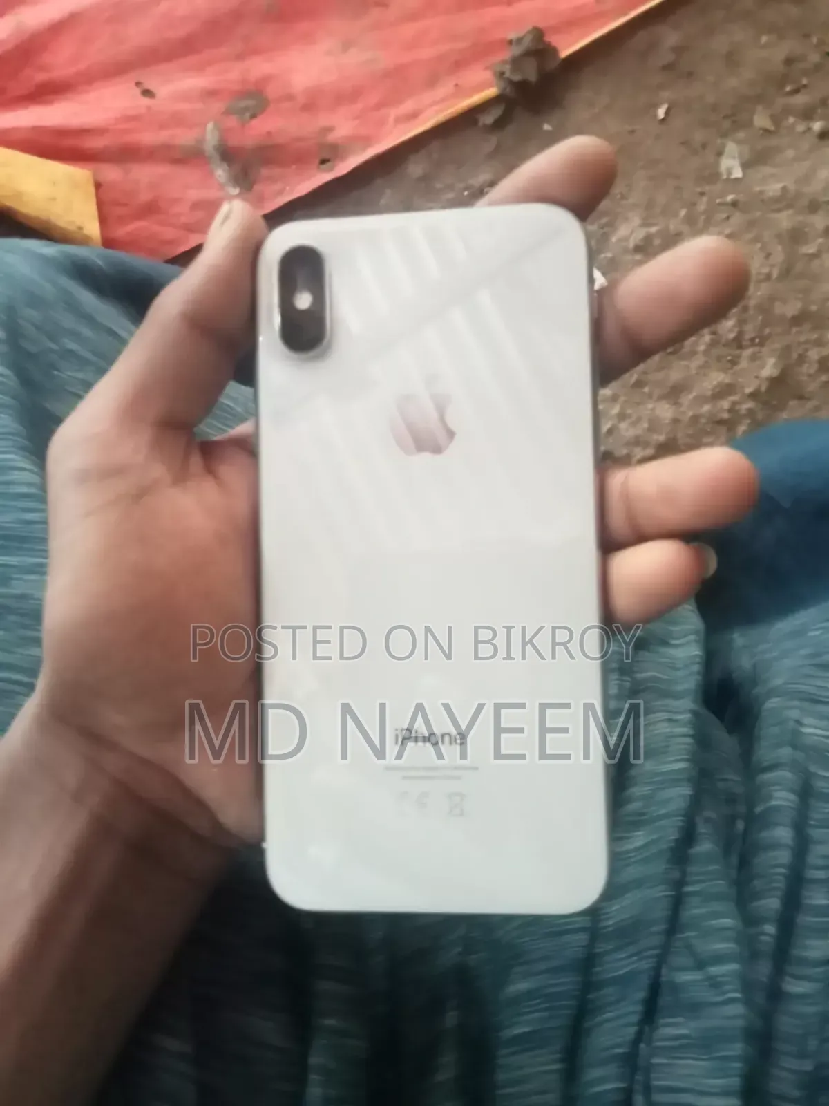 Apple iPhone X 64 GB White