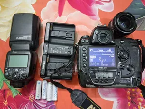 Nikon __D3--Lens_35--70mm Charger Memory