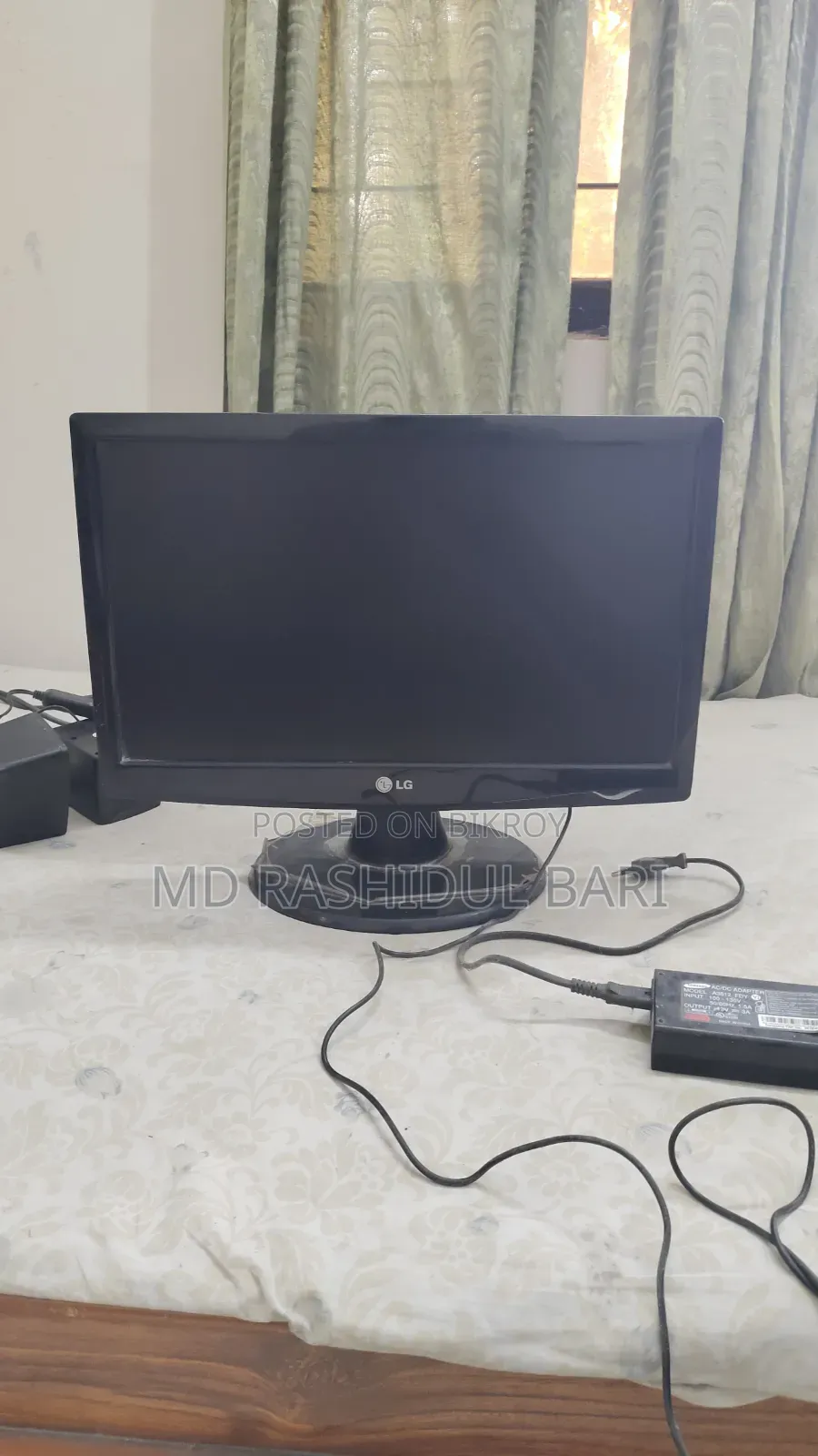 দেখতে নতুনের মত