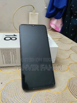 Oppo A18 128 GB Black