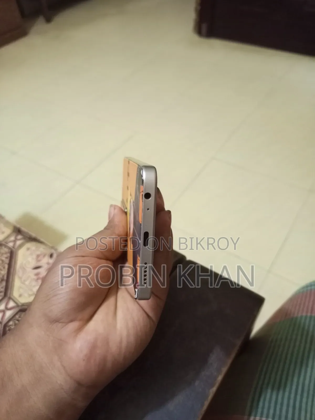 Itel City 100 128 GB Silver