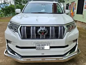 Toyota Land Cruiser Prado 2.7 2022 Pearl