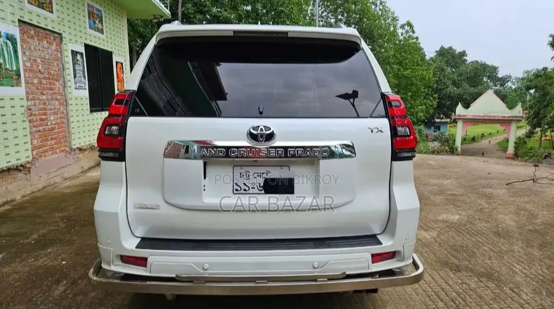 Toyota Land Cruiser Prado 2.7 2022 Pearl