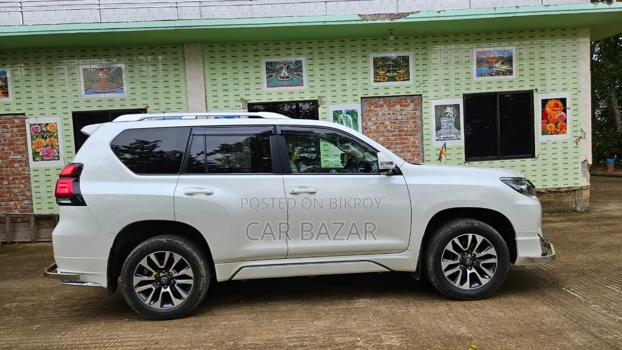 Toyota Land Cruiser Prado 2.7 2022 Pearl