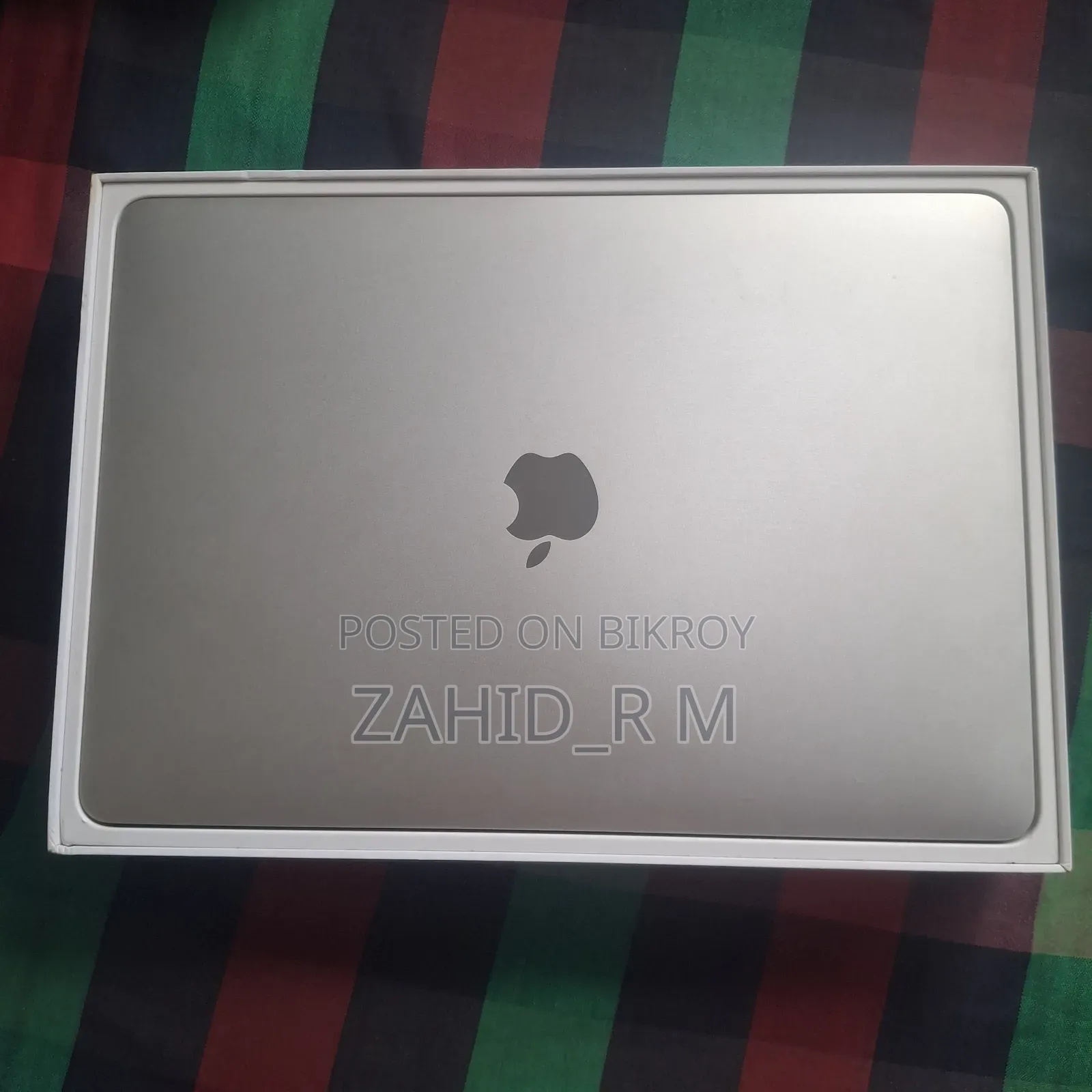 Laptop Apple MacBook 2017 8GB Intel Core I5 SSD 256GB