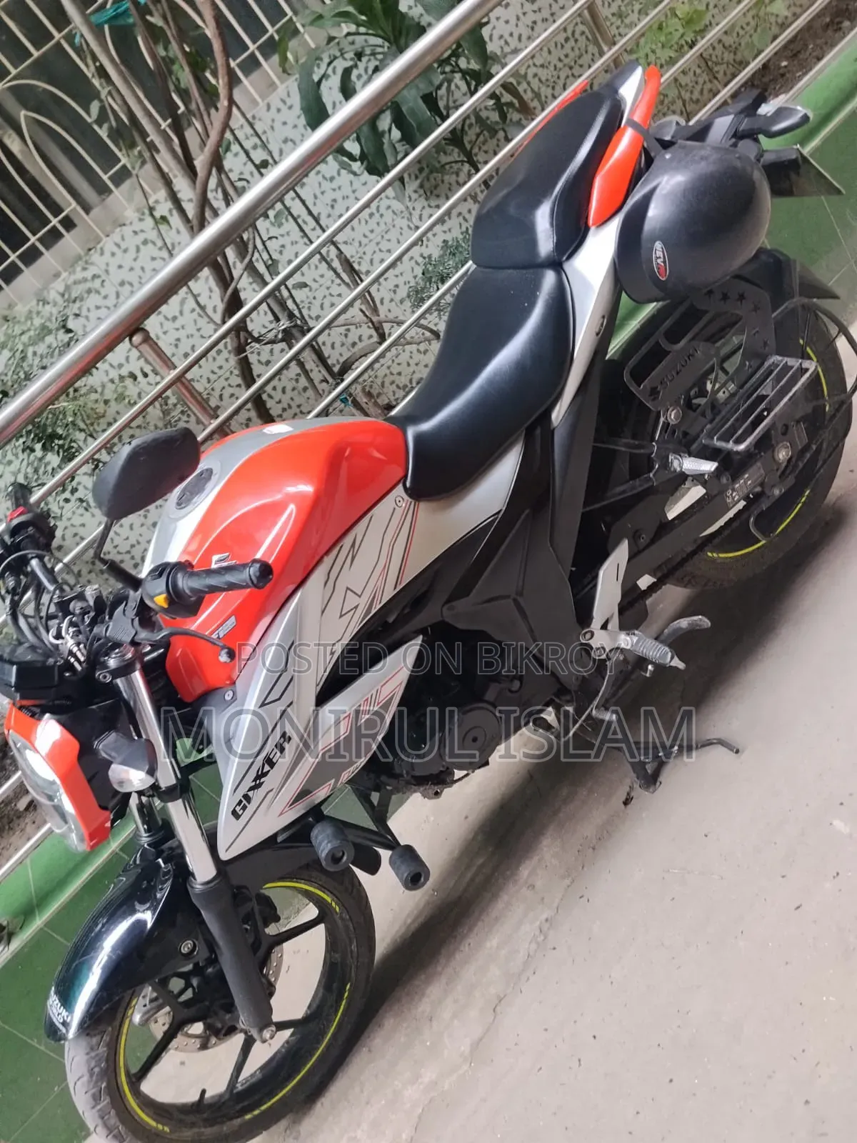 Suzuki Gixxer 2024 Orange
