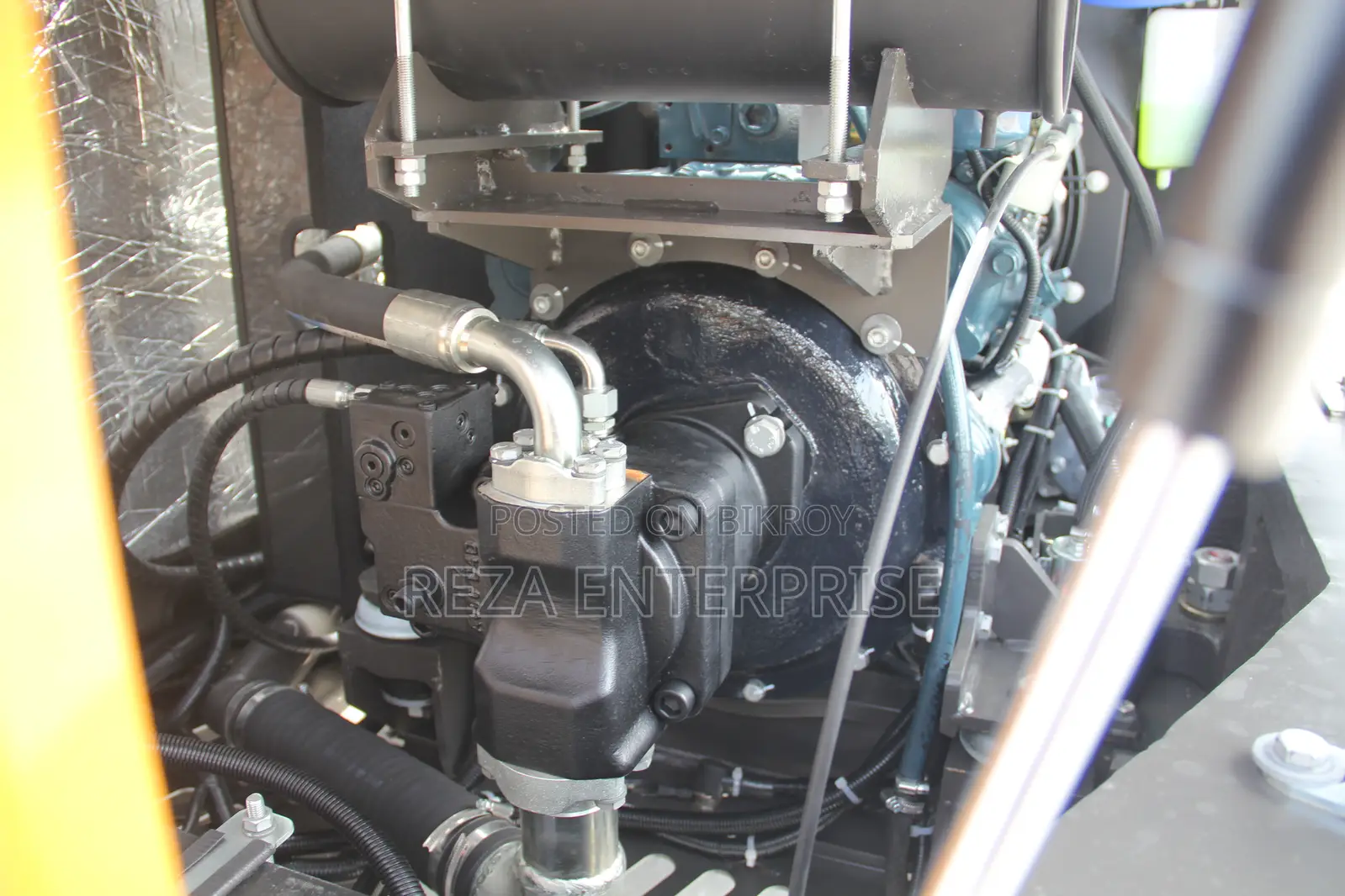 Excavator 0.45 Cbm.