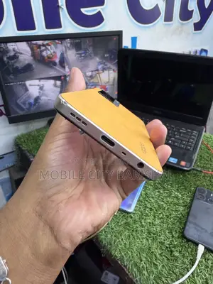 Oppo A77 128 GB Orange