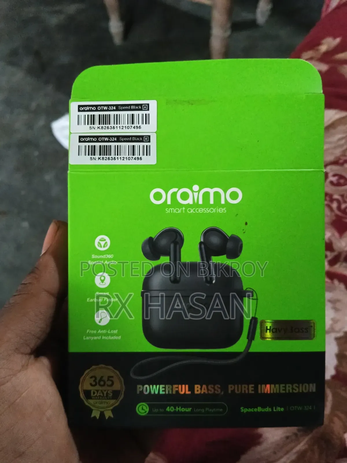 Earbuds