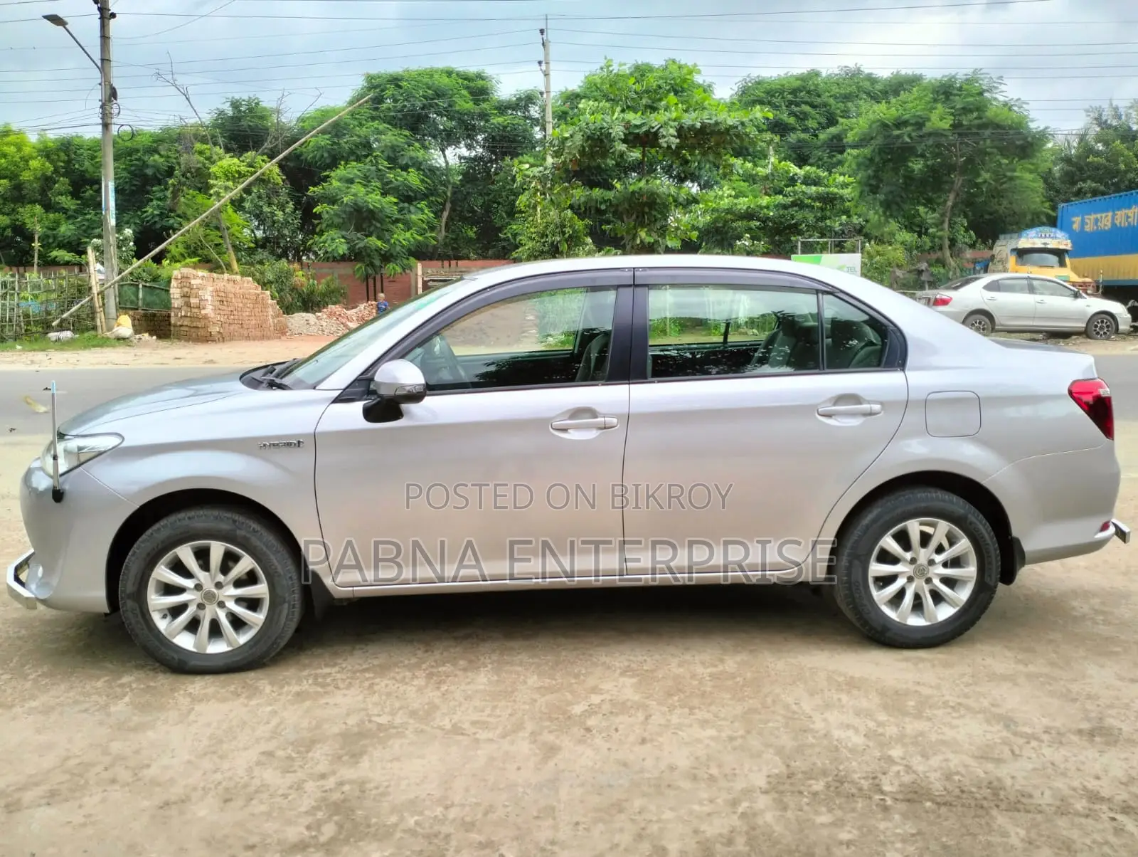 Toyota Axio 2015 Silver