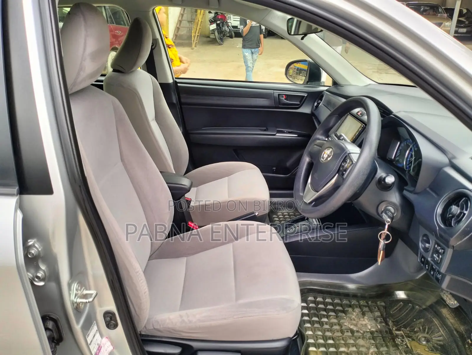 Toyota Axio 2015 Silver