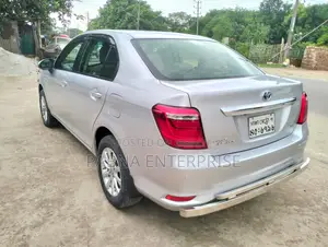 Toyota Axio 2015 Silver