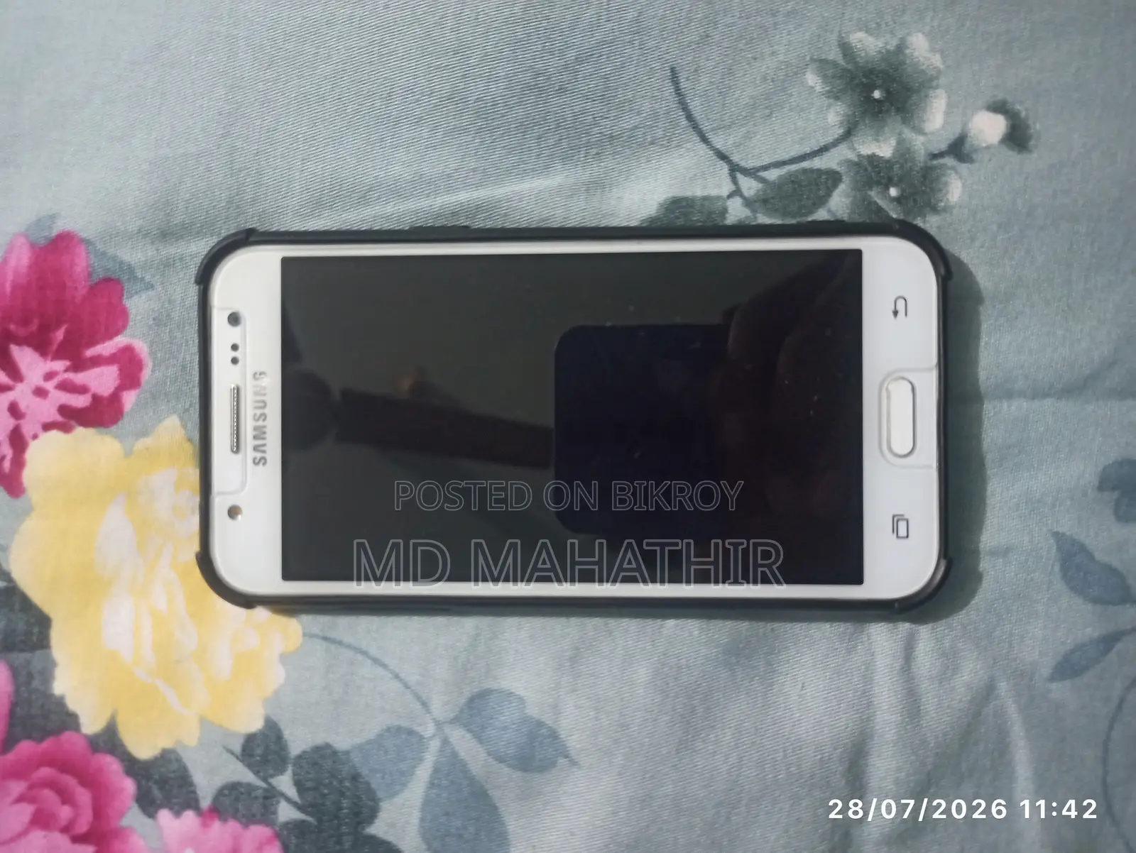 Samsung Galaxy J5 8 GB White