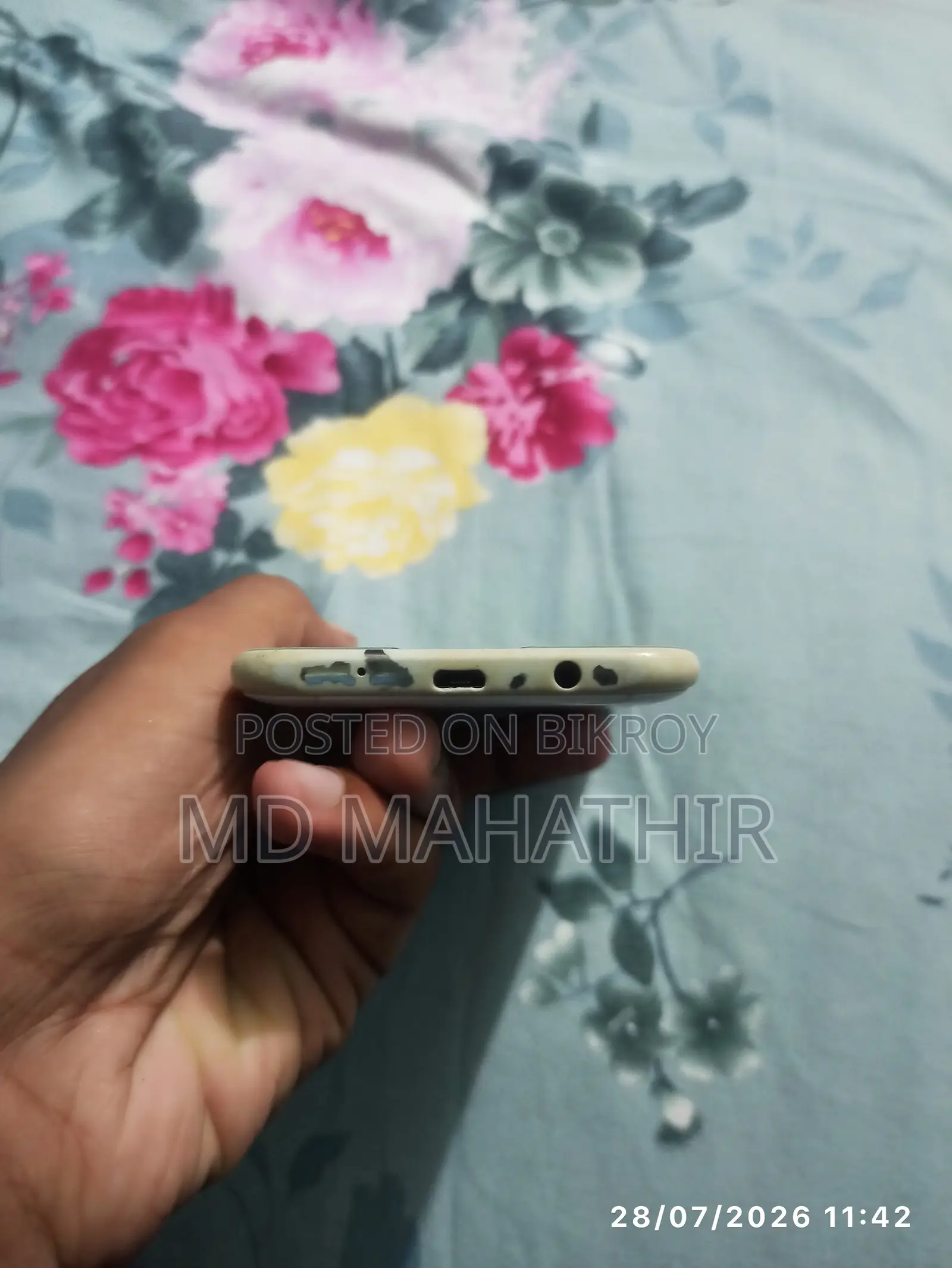 Samsung Galaxy J5 8 GB White
