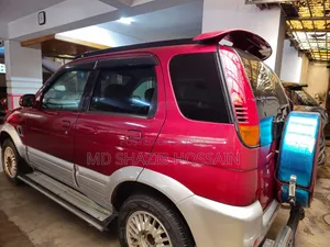 Daihatsu Terios 1997 Red