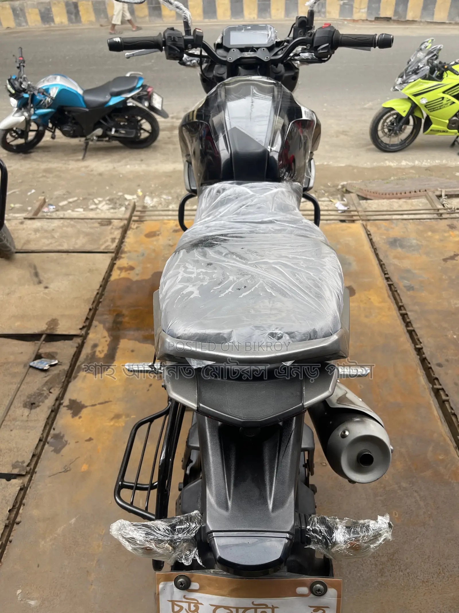 টিভিএস রাইডার ১২৫ ২০২৩ ব্ল্যাক