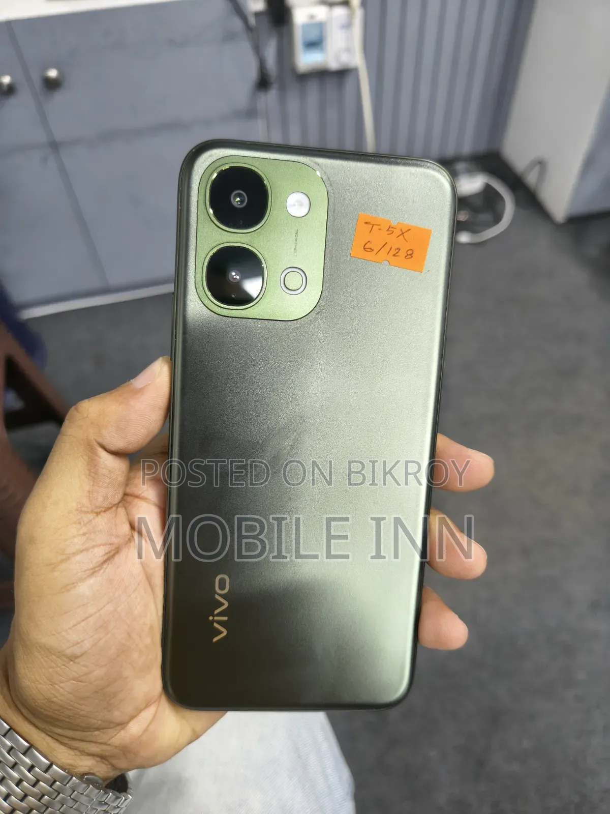 নতুন ভিভো টি৫ প্রো ১২৮ জিবি সবুজ