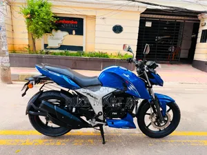 TVS Apache RTR 160 4V 2022 Blue