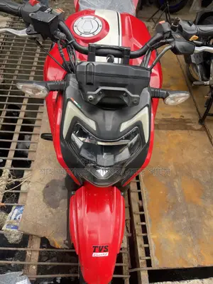 TVS Apache 160 4V 2023 Red