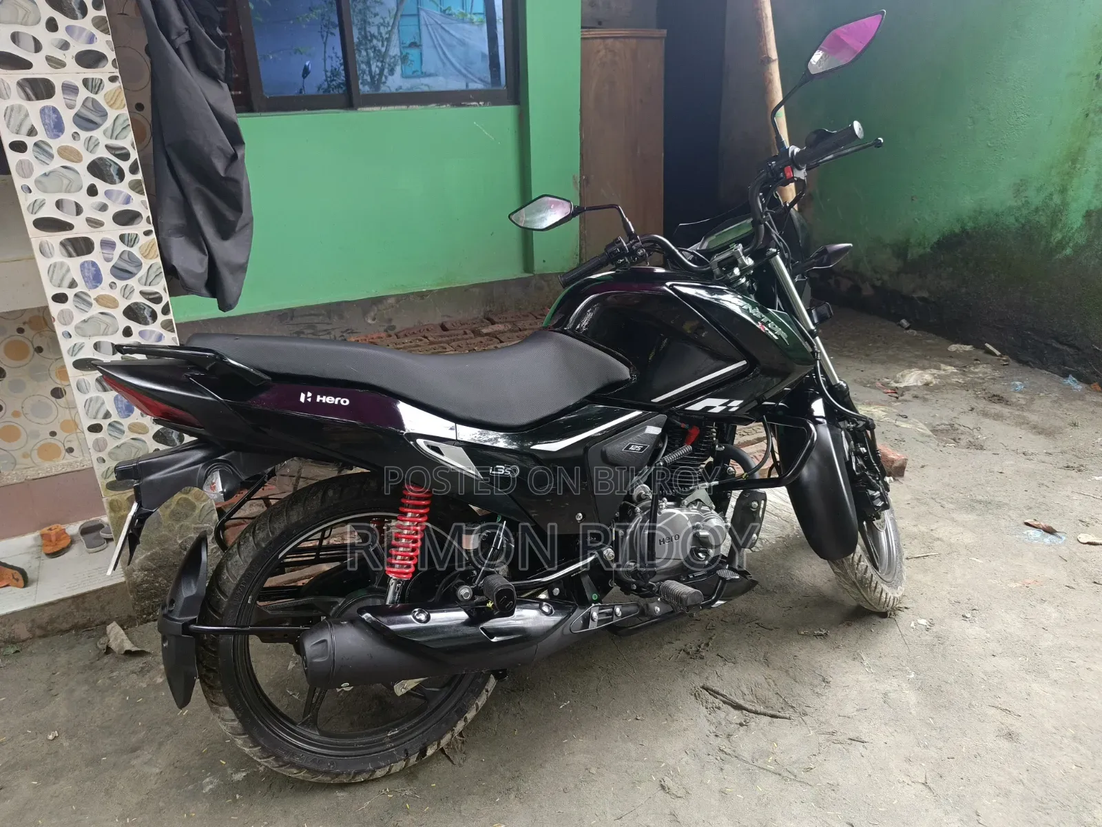 Hero Ignitor 2025 Black
