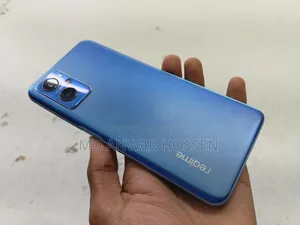 রিয়েলমি ৯আই ১২৮ জিবি নীল