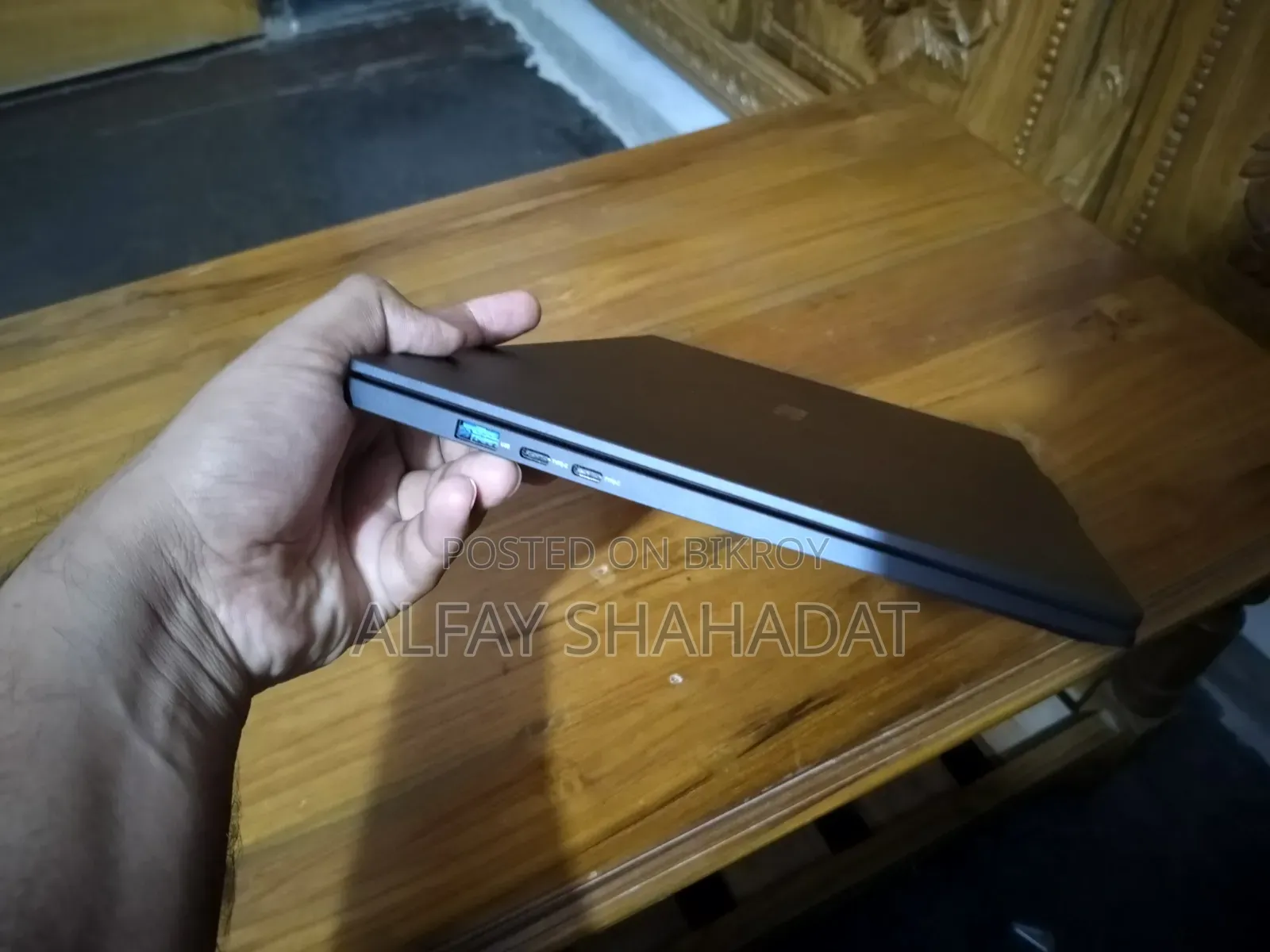 New Laptop 8GB Intel SSD 512GB