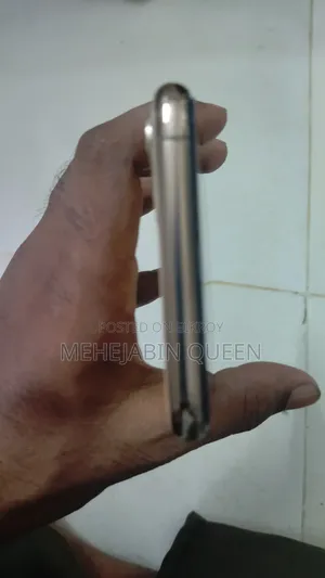 অ্যাপল আইফোন ১১ প্রো ম্যাক্স ৬৪ জিবি