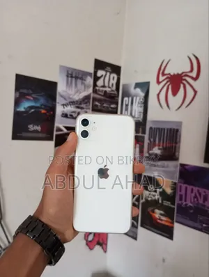 অ্যাপল আইফোন ১১ ২৫৬ জিবি সাদা