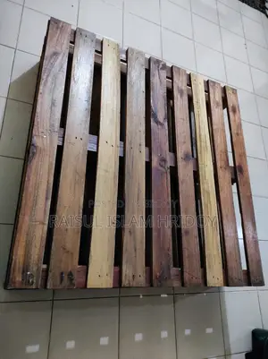 উডেন প্যালেট (২ পিস)