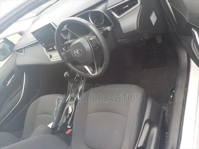 Toyota Corolla 2021 Pearl