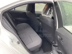 Toyota Corolla 2021 Pearl
