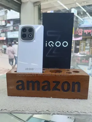 iQOO 256 GB White