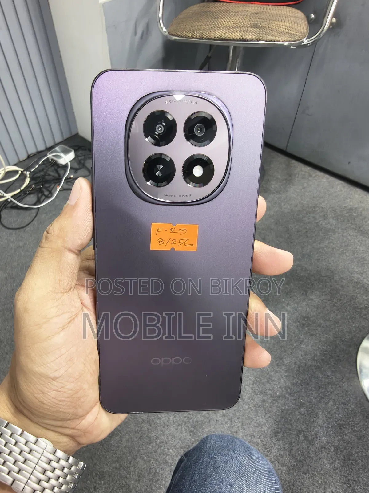 নিউ ওপ্পো এফ২৯ ২৫৬ জিবি ব্ল্যাক