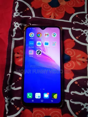 Vivo Y11 32 GB Red