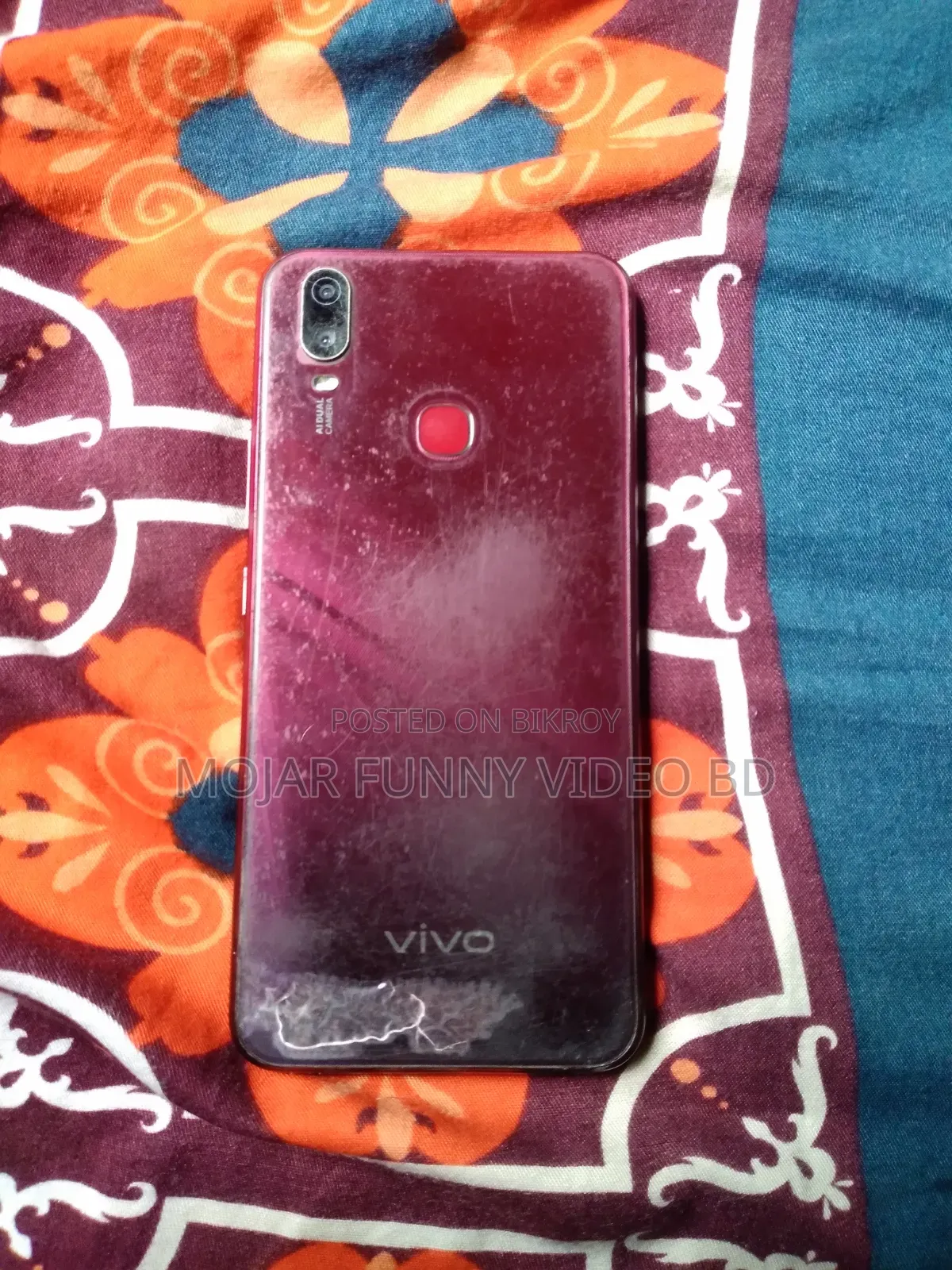 Vivo Y11 32 GB Red