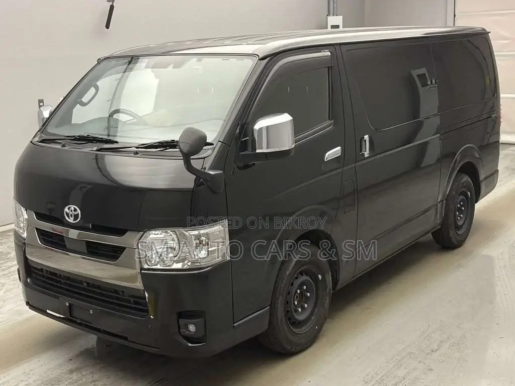 Toyota HiAce 2023 Black