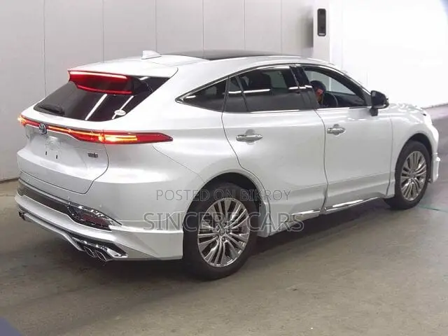 Toyota Harrier Z 2023 Pearl