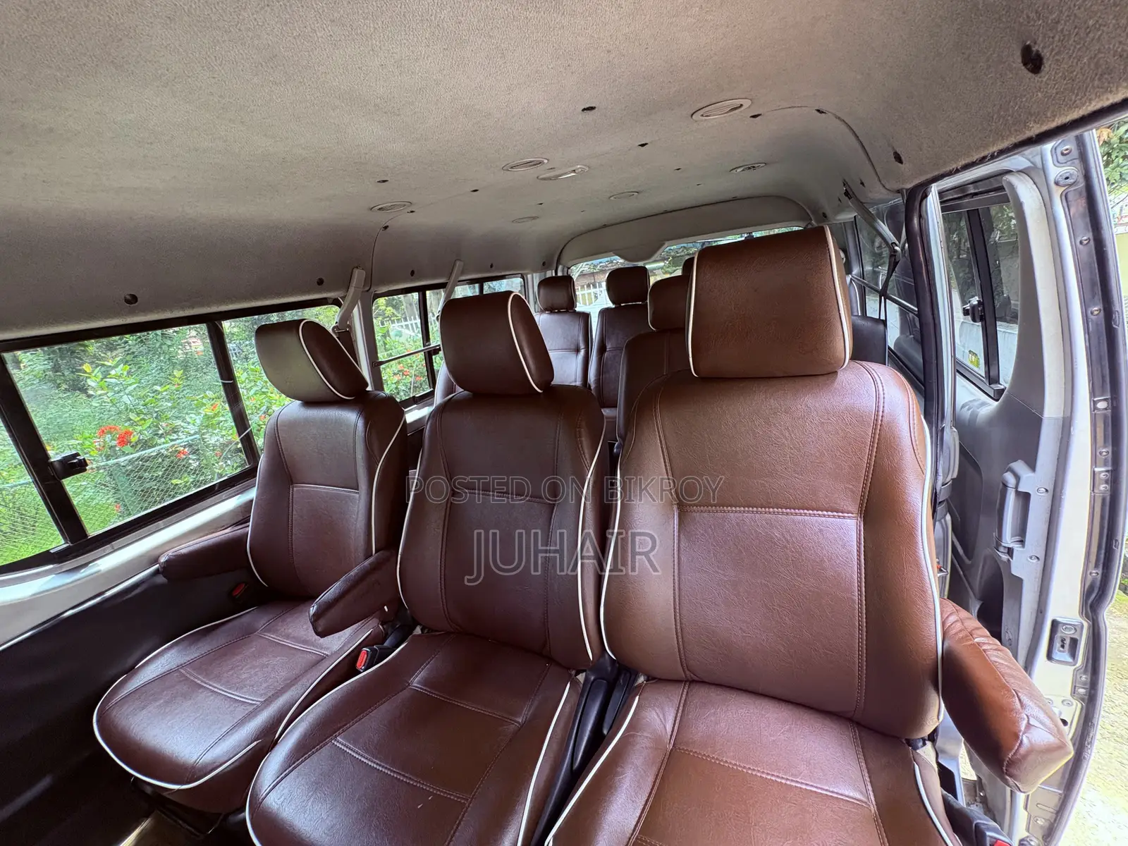 Toyota HiAce 2005 Silver