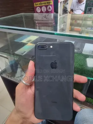 Apple iPhone 8 Plus 64 GB Black