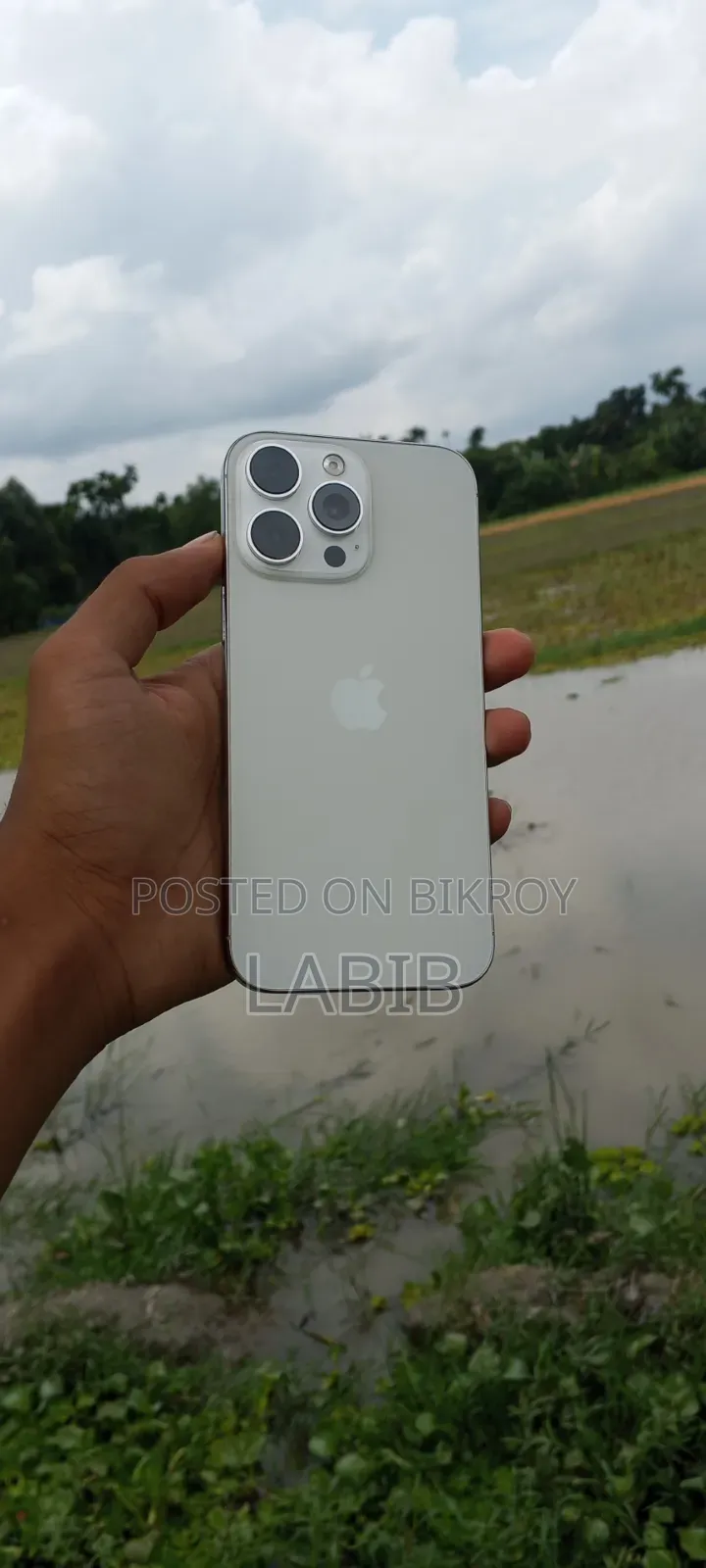 অ্যাপল আইফোন ১৬ প্রো ম্যাক্স ১ টিবি সাদা