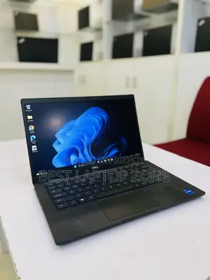 Laptop Dell Latitude 7300 16GB Intel Core I5 SSD 256GB