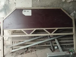 Metal Double Bed for Sale – Good Condition