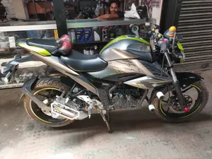 Suzuki Gixxer 2025