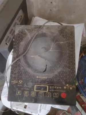 Electric Oven/Stove.