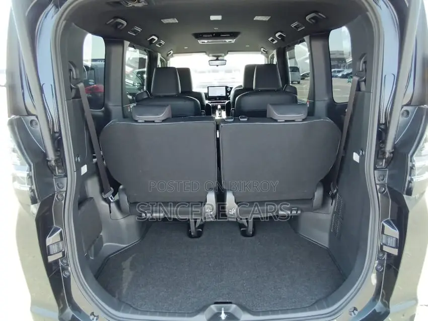 Toyota Voxy 2023 Black