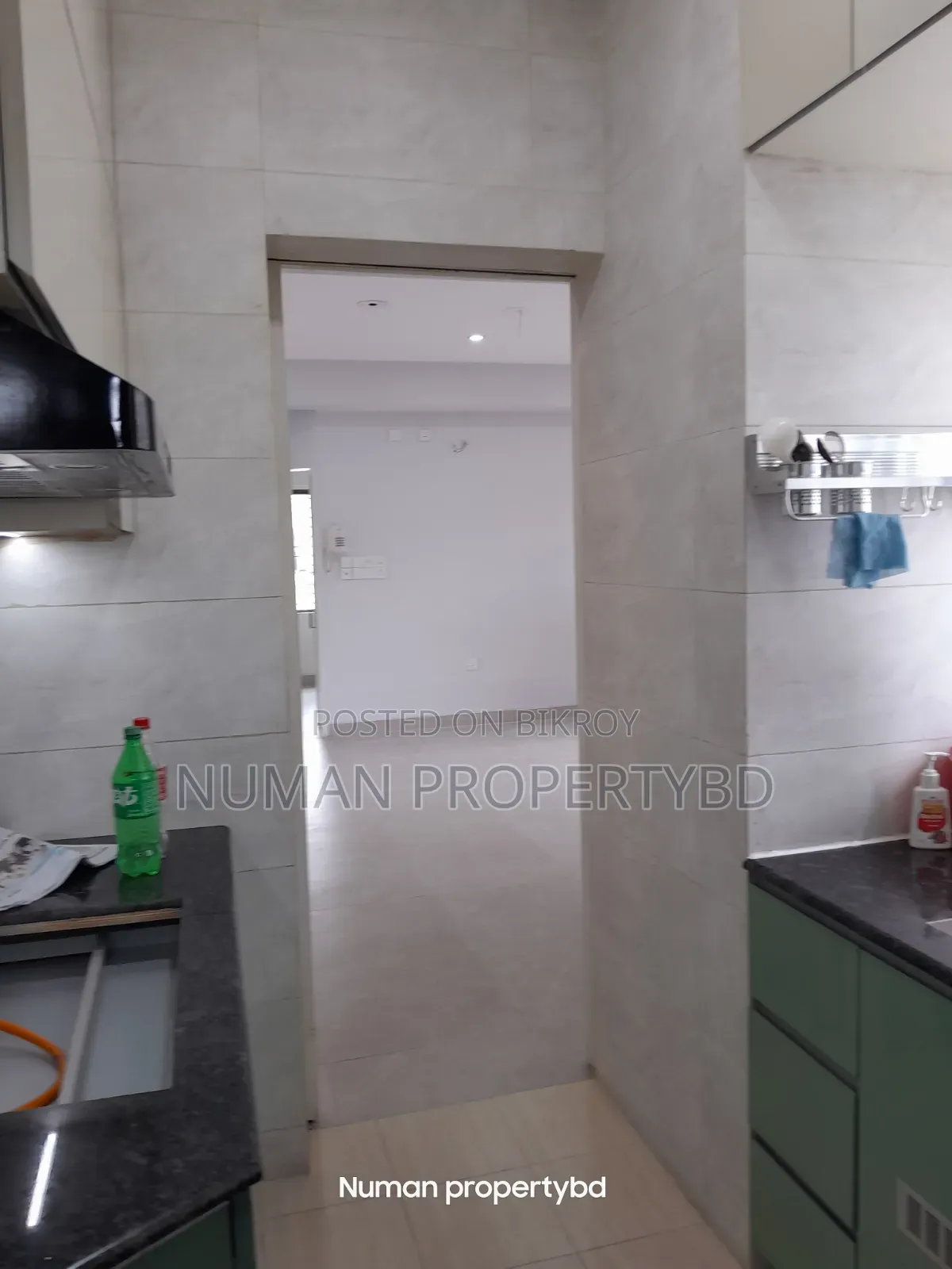 4 Bedroom Apartment in Numan Property BD, Basundhara for Rent