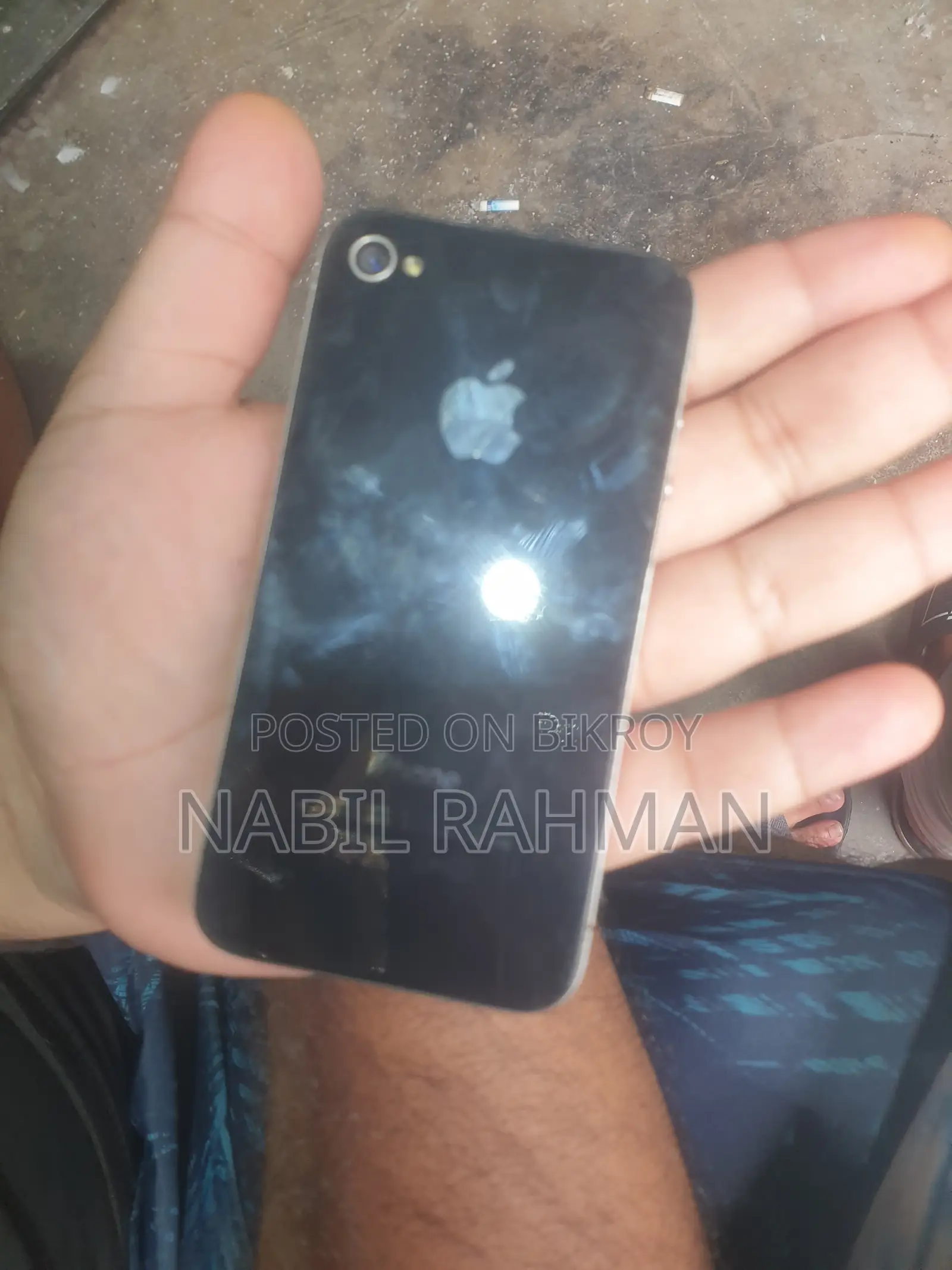 Apple iPhone 4 16 GB Black