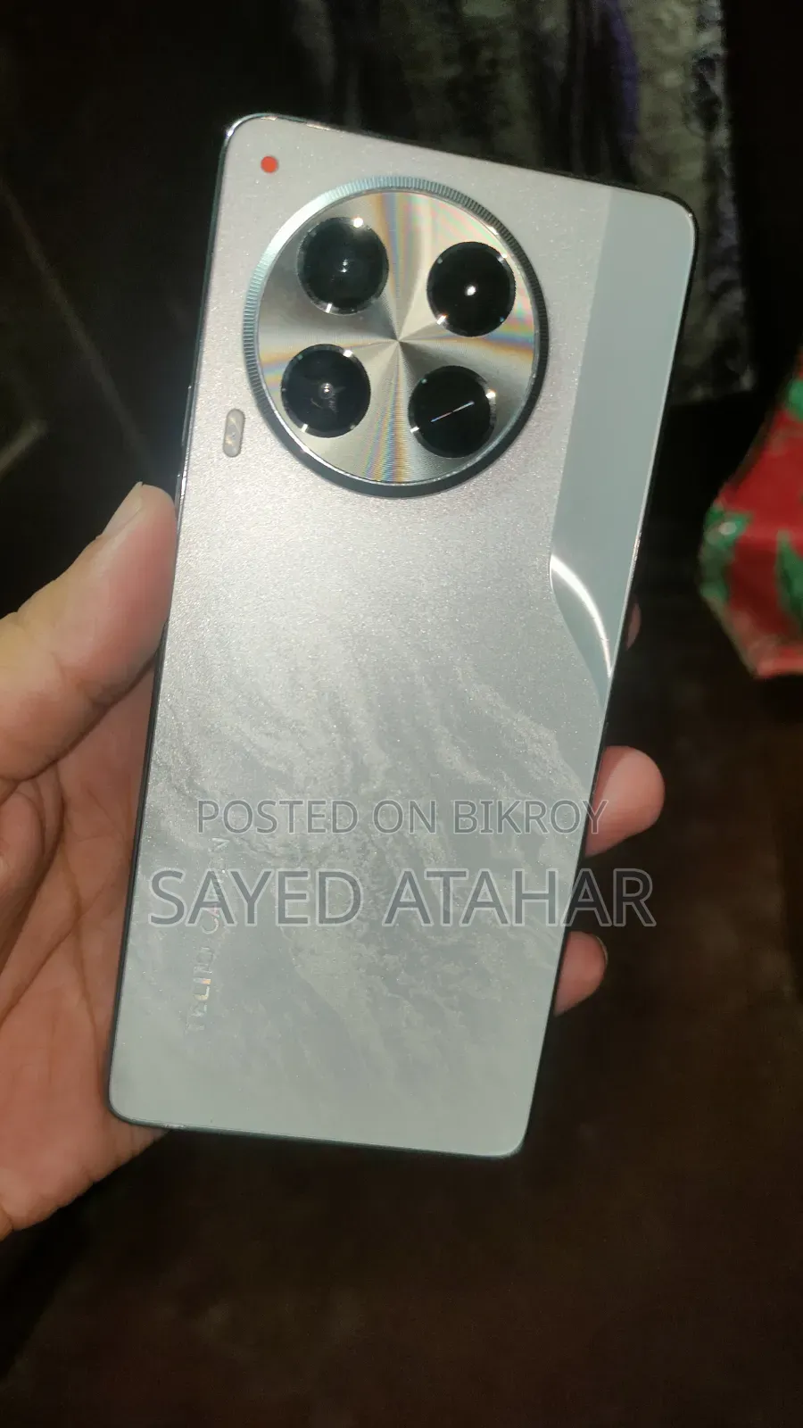 টেকনো ক্যামন ৩০ ৫জি ৫১২ জিবি সাদা